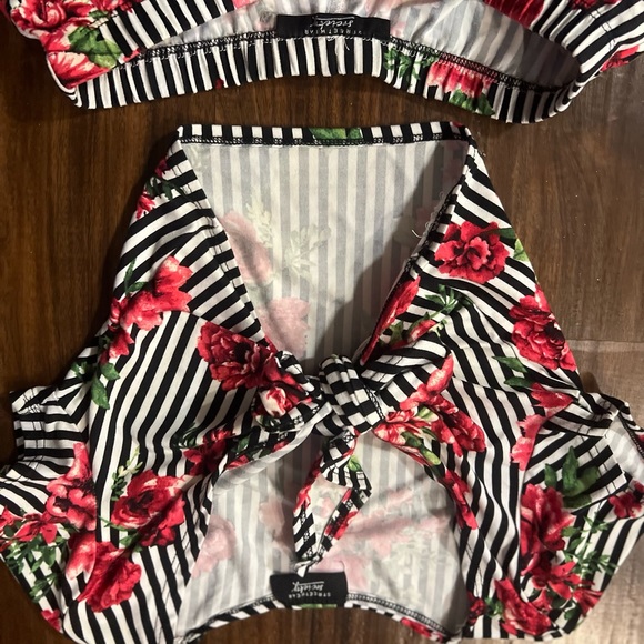 2 piece outfit set - Picture 3 of 3